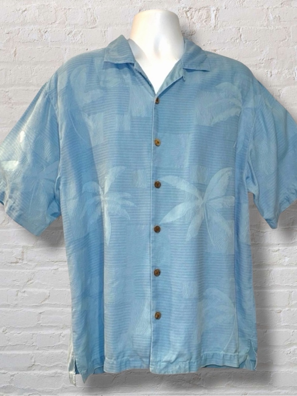 Tommy Bahama Silk Palm Tree Jacquard Button Shirt Blue Camp Aloha Shirt XL